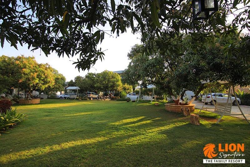 Lion Signature Family Resort 萨三吉尔 外观 照片