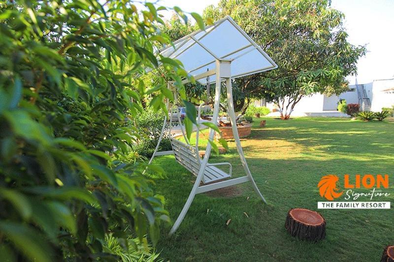 Lion Signature Family Resort 萨三吉尔 外观 照片